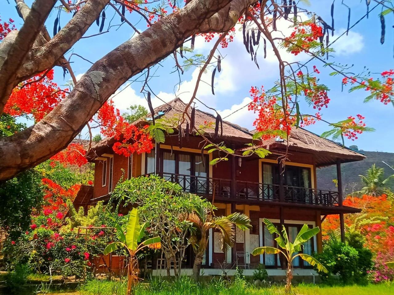 Labuhanpoh Lombok Villas, Villa Paopao מראה חיצוני תמונה